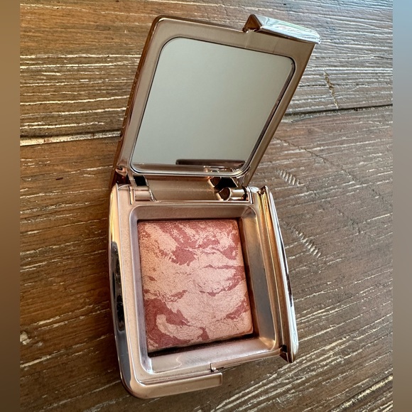 Hourglass Makeup Hourglass Mini Ambient Lighting Blush In Mood Exposure Poshmark